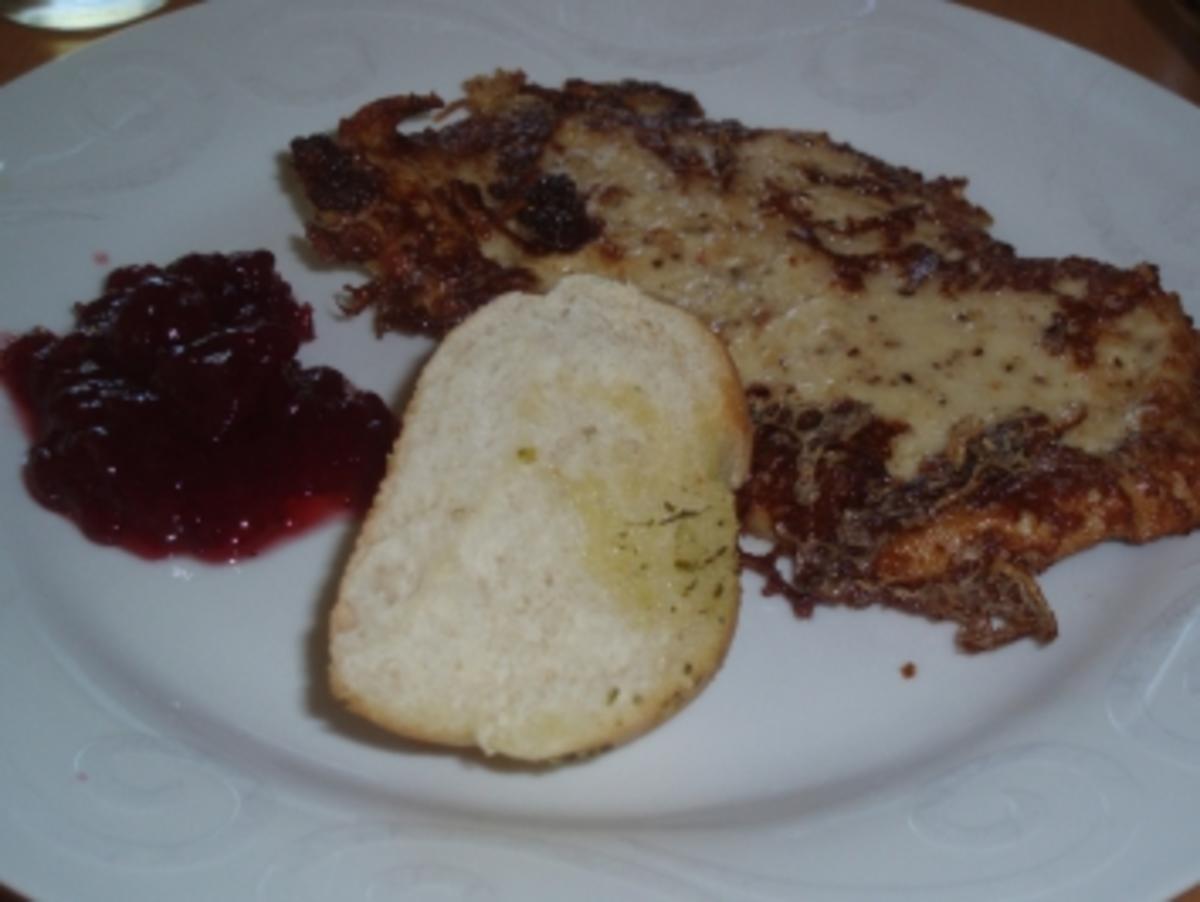 Mailänder Schnitzel mit Preiselbeeren - Rezept - Bild Nr. 2