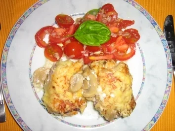 Rezept: Hähnchenbrustrolladen im Speckmantel überbacken Hähnchenbrustrolladen im Speckmantel überbacken - Rezept