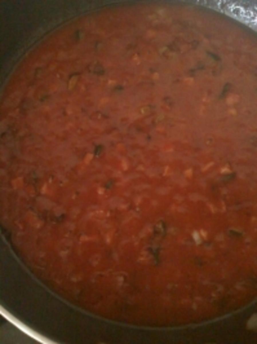 Spirelli und Tomatensoße - Rezept - Bild Nr. 2