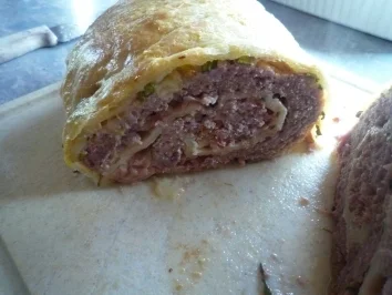 Blätterteig - Hack - Rolle - Rezept - Bild Nr. 2