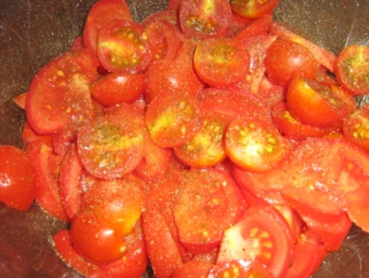 Tomatensalat - 08/15 - Rezept - Bild Nr. 4