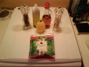 Rezept: Salatdressing: Deutsches Kräuter-Vinaigrette Salatdressing: Deutsches Kräuter-Vinaigrette - Rezept