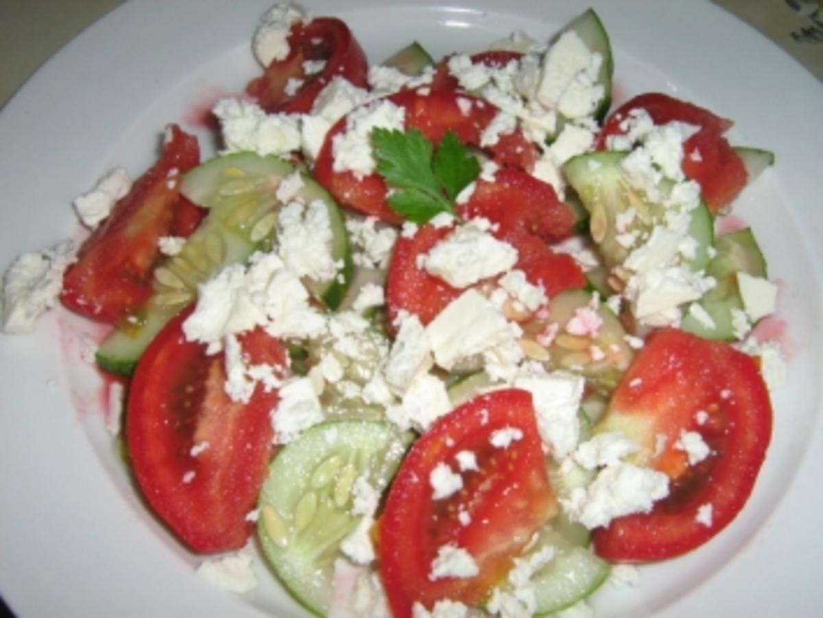 Schopska oder Bulgarischer Salat - Rezept