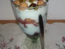 Kirsch-Joghurt-Dessert - Rezept