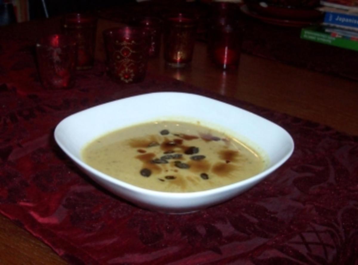 Kürbis-Kokos-Curry-Suppe - Rezept - Bild Nr. 2