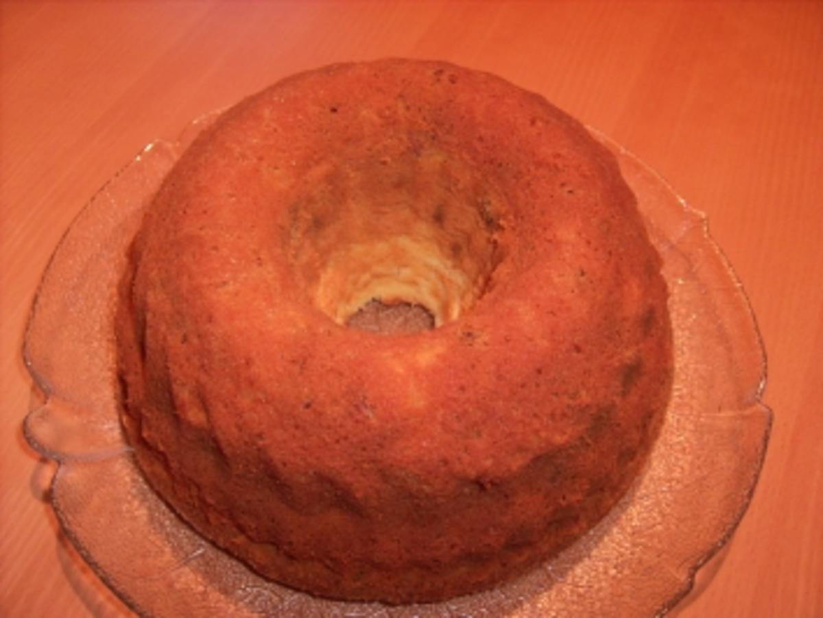 Rührkuchen mit Äpfeln, Mandeln und Nüssen - Rezept - kochbar.de