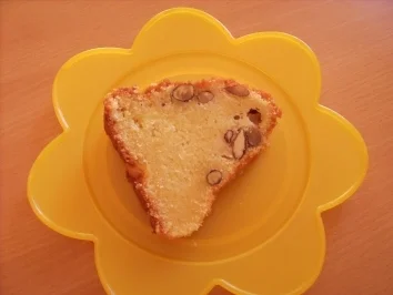 Rührkuchen mit Äpfeln, Mandeln und Nüssen - Rezept - Bild Nr. 2