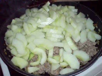 Rezept: Schmorgurkenpfanne Bild Nr. 8 Schmorgurkenpfanne - Rezept - Bild Nr. 8