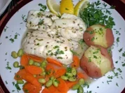 Pochiertes Fischfilet in Zitronensosse - Rezept