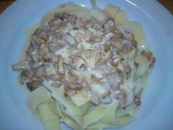 Eierschwammerlsauce - Rezept