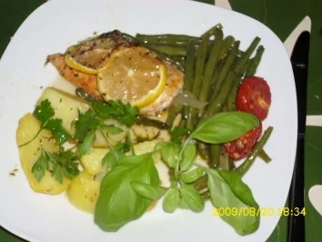 Fleisch:  Zitronen-Kräuter-Hähnchenbrustfilets mit Bohnen, Tomaten und Thymiankartoffeln - Rezept - Bild Nr. 4