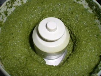 Spaghetti mit Spinat-Mandel-Pesto und Jakobsmuscheln - Rezept - Bild Nr. 4