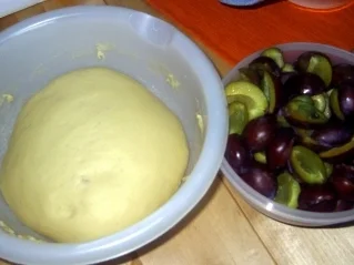 Zwetschgenkuchen mit Butter-Zimt-Streuseln - Rezept - Bild Nr. 2