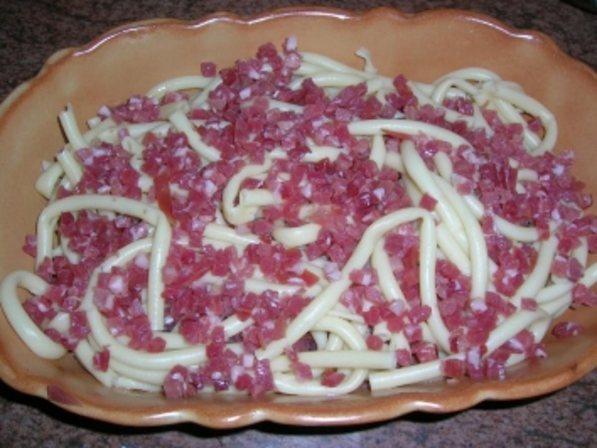 Makkaroni Auflauf mit viel Ei - total lecker - auch zum Einfrieren geeignet -  einfach, preiswert aber sehr schmackhaft und sättigend - Rezept - Bild Nr. 5