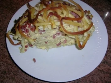 Makkaroni Auflauf mit viel Ei - total lecker - auch zum Einfrieren geeignet -  einfach, preiswert aber sehr schmackhaft und sättigend - Rezept - Bild Nr. 2