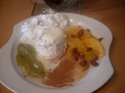 Joghurtmousse mit marinierten Orangenfilets - Rezept