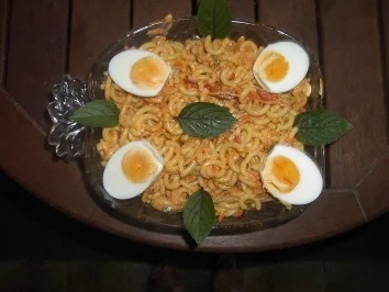 Rezept: Nudelsalat mit Ajwa Nudelsalat mit Ajwa - Rezept