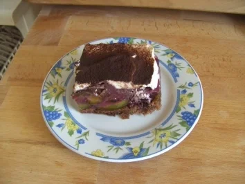 Rezept: Zwetschgen-Wein-Torte Zwetschgen-Wein-Torte - Rezept