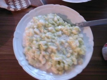 Apfel-Gurken Salat - Rezept - Bild Nr. 2