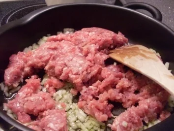 Rezept: Kartoffelauflauf mit Hackfleisch und Gemüse Bild Nr. 3 Kartoffelauflauf mit Hackfleisch und Gemüse - Rezept - Bild Nr. 3