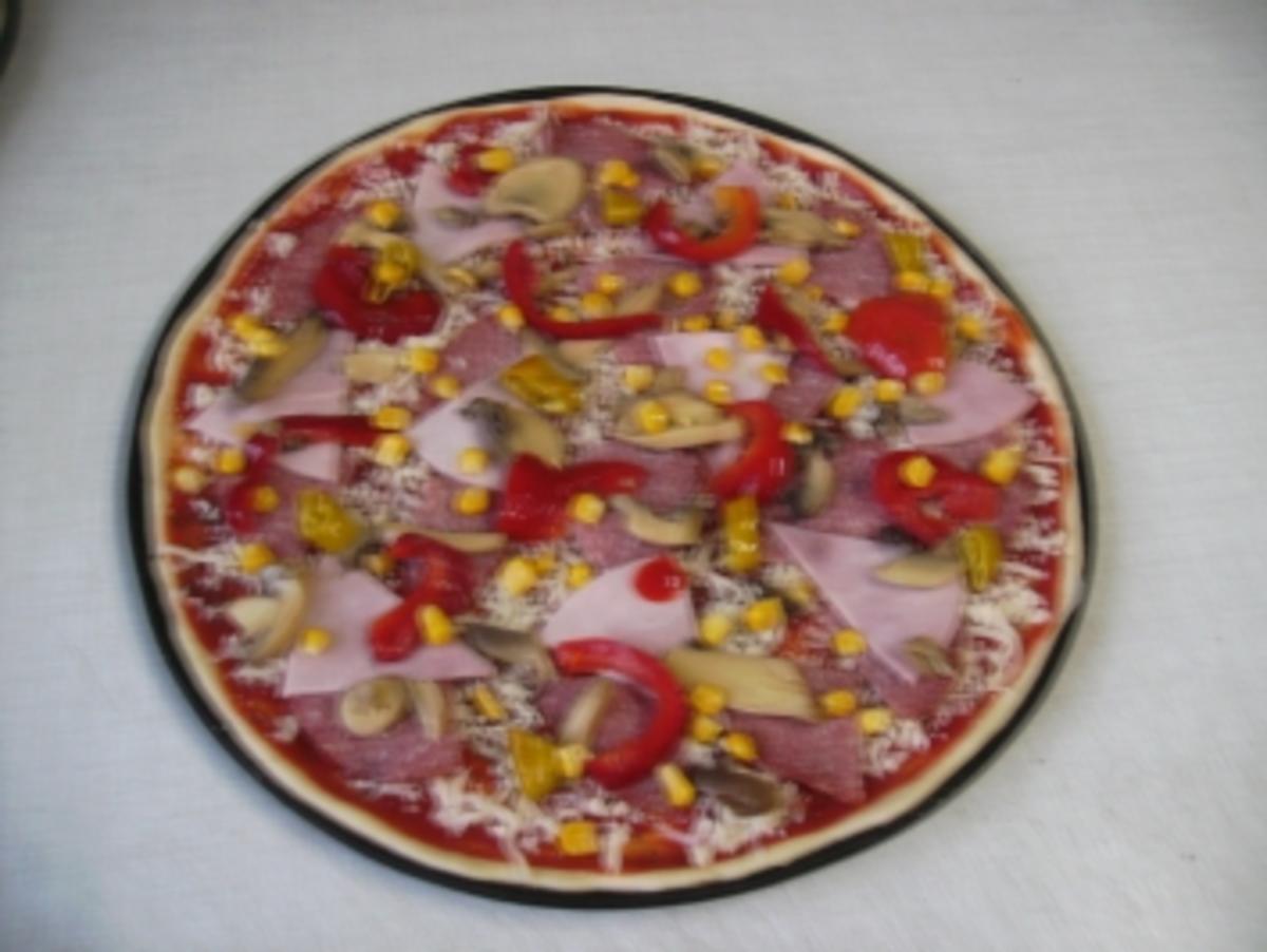 hausgemachte Pizza - Rezept - Bild Nr. 7