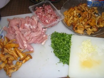 Rezept: Pfifferling-Geschnetzeltes Bild Nr. 3 Pfifferling-Geschnetzeltes - Rezept - Bild Nr. 3