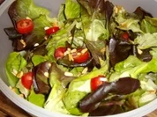 Grüner Salat mit Zitrussauce - Rezept