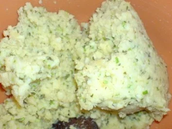 Rezept: Kartoffelplätzchen mit Kräutern Bild Nr. 3 Kartoffelplätzchen mit Kräutern - Rezept - Bild Nr. 3