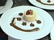 Mocca cotta mit Creme Canache und Schokosoße - Rezept