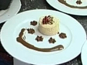 Mocca cotta mit Creme Canache und Schokosoße - Rezept