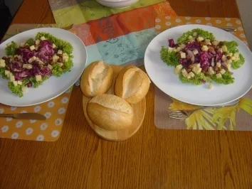 Rezept: Rotkohl-Käse-Salat Bild Nr. 7 Rotkohl-Käse-Salat - Rezept - Bild Nr. 7