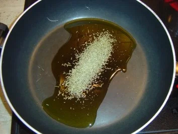 Rezept: Hackfleischsoße mit Rosmarin Bild Nr. 3 Hackfleischsoße mit Rosmarin - Rezept - Bild Nr. 3