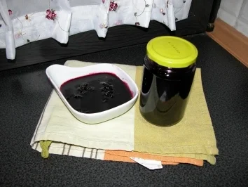 Rezept: Blaubeerkonfitüre mit Chilli Blaubeerkonfitüre mit Chilli - Rezept