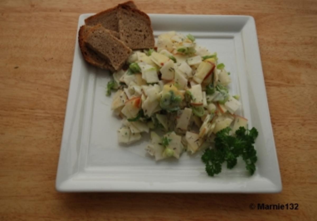 Kohlrabi-Apfel-Salat - Rezept mit Bild - kochbar.de