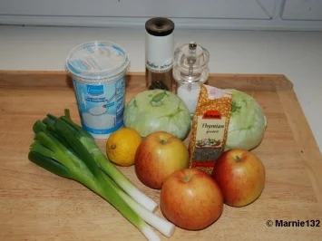 Rezept: Kohlrabi-Apfel-Salat Bild Nr. 2 Kohlrabi-Apfel-Salat - Rezept - Bild Nr. 2