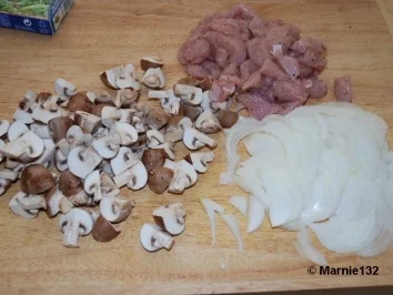 Rezept: Puten-Rahm-Pfanne Bild Nr. 3 Puten-Rahm-Pfanne - Rezept - Bild Nr. 3