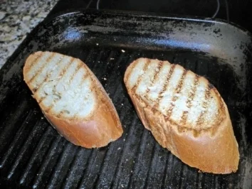 Rezept: Avocado - Langusten Crostinis Bild Nr. 4 Avocado - Langusten Crostinis - Rezept - Bild Nr. 4