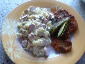 Rezept: Omis Kartoffelsalat Omis Kartoffelsalat - Rezept