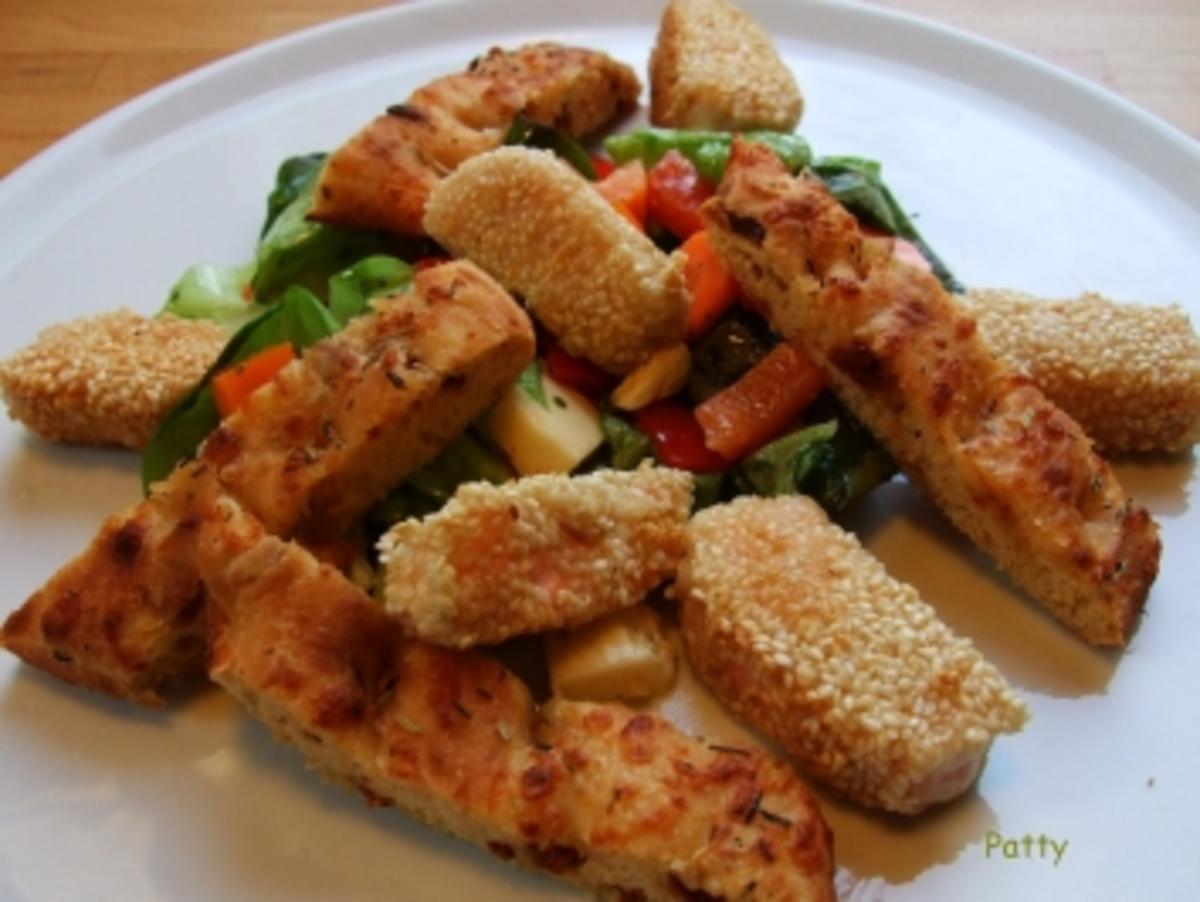 Lachs in Sesam mit Focaccia&Salat - Rezept