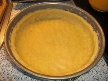 Rezept: Crumble Pie mit Pfirsich-Vanillecreme Bild Nr. 2 Crumble Pie mit Pfirsich-Vanillecreme - Rezept - Bild Nr. 2