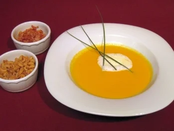 Rezept: Papayacremesuppe Papayacremesuppe - Rezept