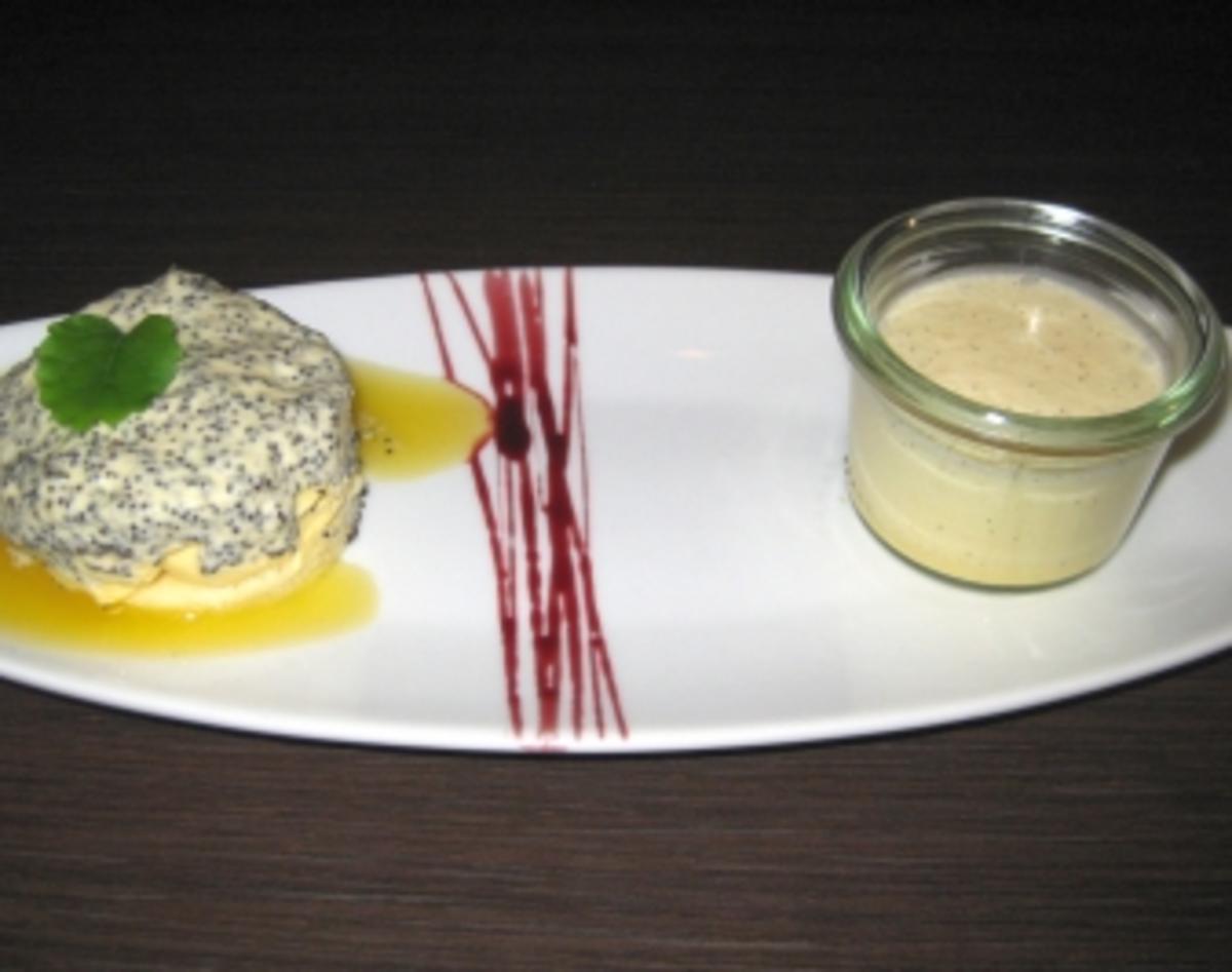 Mohnmousse mit Mangosoße auf Buttercreme und Marzipan mit Vanille-Espuma - Rezept