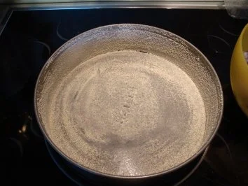 Rezept: Blechkuchen für verschiedene Obstsorten Bild Nr. 5 Blechkuchen für verschiedene Obstsorten - Rezept - Bild Nr. 5