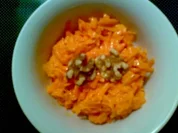 ** Salate ** frischer Karottensalat mit Ananas und Walnüssen - Rezept
