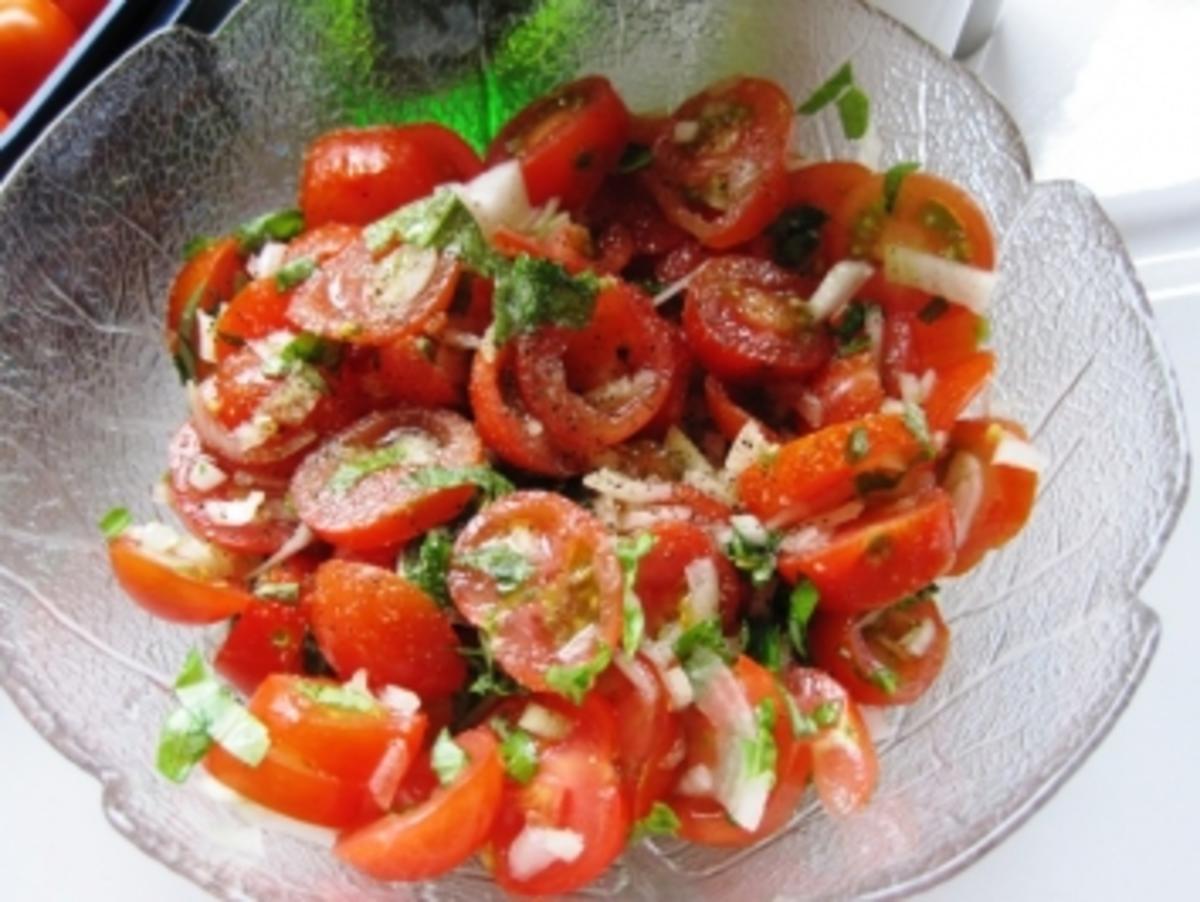 feuriger Tomatensalat - Rezept
