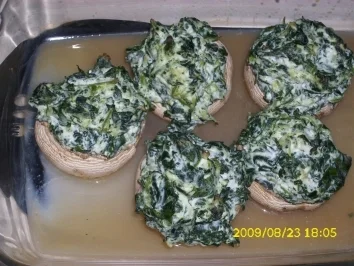 Rezept: Gemüse: Gefüllte, überbackene Champignons Gemüse: Gefüllte, überbackene Champignons - Rezept