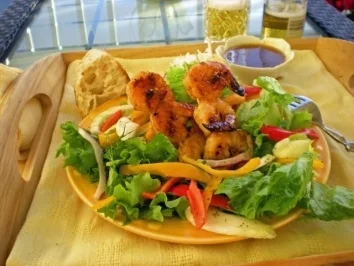 Rezept: Warmer Shrimpsalat mit Fenchel und Paprika Bild Nr. 2 Warmer Shrimpsalat mit Fenchel und Paprika - Rezept - Bild Nr. 2