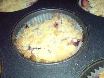 Pflaumen-Streußel-Muffins - Rezept - Bild Nr. 7