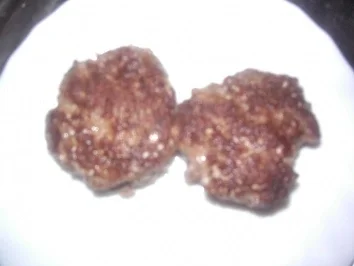 Frikadellen mit Sesam - Rezept