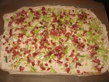 Flammkuchen mit Kantenschinken - Rezept - Bild Nr. 11